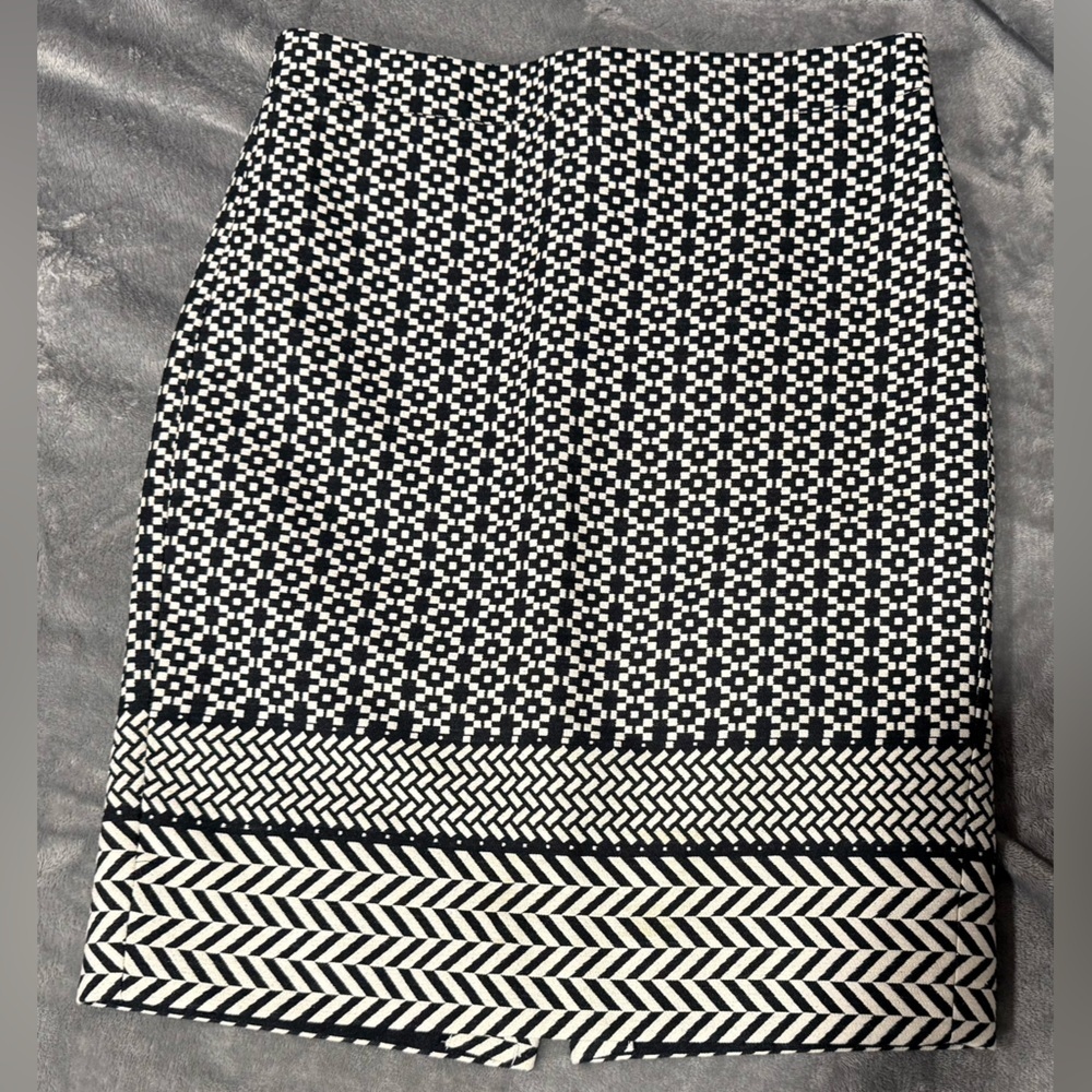 J Crew Black and White Patterned Women's Skirt